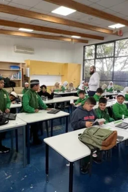 Langkah Diplomatik Muhammadiyah di Australia: Membangun Jembatan Budaya Lewat Pendidikan