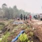 Keterangan Foto: Penanganan karhutla di Hutan Lindung Persemaian Liang Anggang Kota Banjarbaru.
