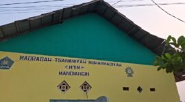 Bangunan Sekolah MTsS Muhammadiyah Mandiangin di Lalap si Jago Merah